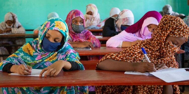 La Covid-19 pourrait devenir « une décennie perdue pour les enfants »