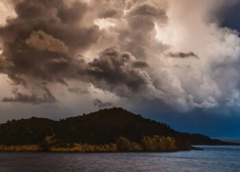 Méga éclairs : record mondial de longueur pour un éclair de 768 km validé par l’OMM