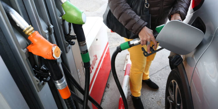 Urgent-Boffa: Un litre d’essence s’achète à 13.000 GNF sur le marché noir