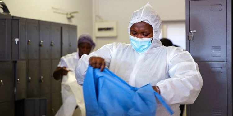 Covid-19 : la pilule molnupiravir de Merck recommandée par l’OMS