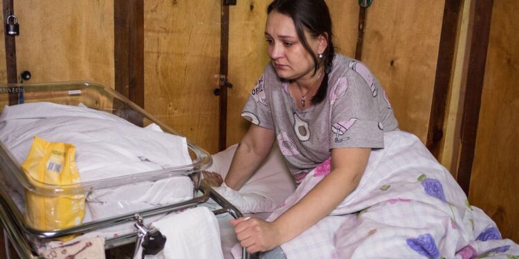 L’OMS achemine une aide médicale d’urgence pour préserver le système de santé ukrainien