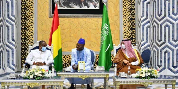 NUIT DU DESTIN : LE PM Mohamed BEAVOGUI à Djeddah (Arabie Saoudite)