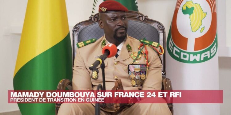 Doumbouya dit ses quatre vérités aux entreprises minières