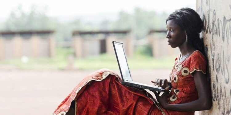 L’accès et la sécurité sont des éléments clés pour faire participer la prochaine génération de filles aux technologies de l’information et de la communication (TIC), a souligné l’Union internationale des télécommunications (UIT) à l’occasion de la Journée internationale des filles dans les TIC.