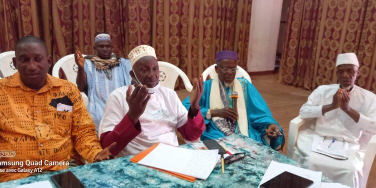 Boké-Transition: Les sages de Sangarédi prient pour la réussite des assises nationales