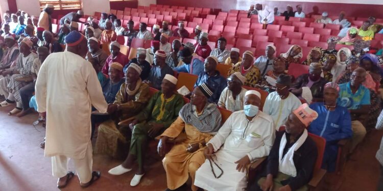 Boké-Economie: Les retraités de Sangarédi adhèrent à la digitalisation de la paie de leurs pensions (Concertation)