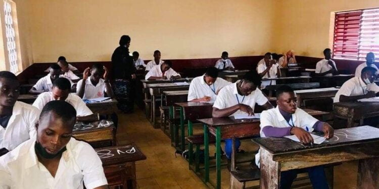 Bac 2022 à Boké: 5.690 candidats dont 2.167 filles en compétition