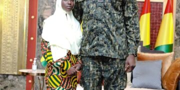 𝗛𝘂𝗺𝗮𝗻𝗶𝘁𝗮𝗶𝗿𝗲 : 𝗹𝗲 𝗖𝗵𝗲𝗳 𝗱𝗲 𝗹’𝗘𝘁𝗮𝘁 𝗰𝗼𝗻𝘀𝗼𝗹𝗲 𝗠𝗹𝗹𝗲 𝗦𝗮𝗳𝗶𝗮𝘁𝗼𝘂 𝗗𝗜𝗔𝗟𝗟𝗢 𝗾𝘂𝗶 𝗮 𝗽𝗲𝗿𝗱𝘂 𝘀𝗲𝘀 𝗽𝗮𝗿𝗲𝗻𝘁𝘀 𝗱𝗮𝗻𝘀 𝘂𝗻 𝗶𝗻𝗰𝗲𝗻𝗱𝗶𝗲.