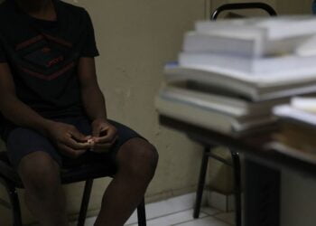 De la salle de classe aux groupes armés : le rêve brisé de Steve