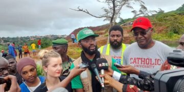 Conakry-Environnement: La société UMS appuie l&rsquo;ONG CIPAD-International Guinée lancent la mise en terre de 3 mille plants sur le site de Kakimbo