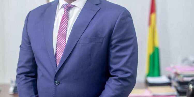 QUI EST DR BERNARD GOMOU, LE NOUVEAU LOCATAIRE DU PALAIS DE LA COLOMBE ?