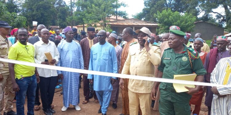 Boké-Éducation: Le Groupe scolaire Privé Ousmane Telly Diallo de Mansaliya  inauguré par le gouverneur 