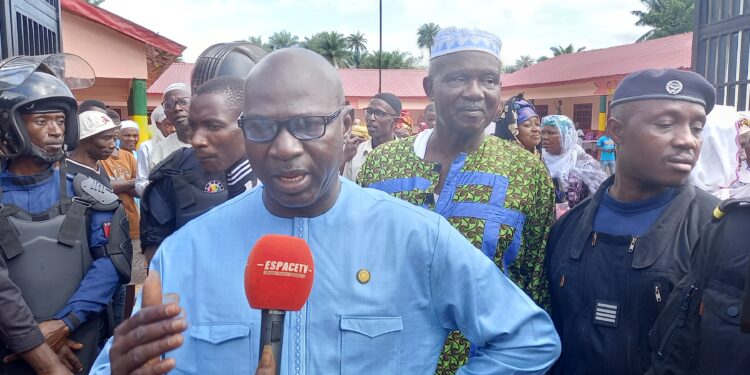Boké-Éducation: Le Groupe scolaire Privé Ousmane Telly Diallo de Mansaliya inauguré par le gouverneur