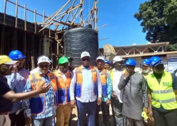 Kamsar: Le Premier Ministre visite le centre de dialyse de l’ANAIM en plein chantier