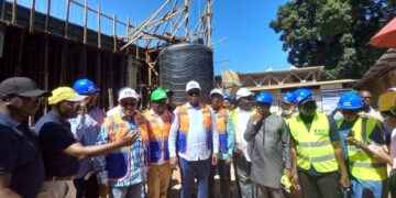 Kamsar: Le Premier Ministre visite le centre de dialyse de l’ANAIM en plein chantier