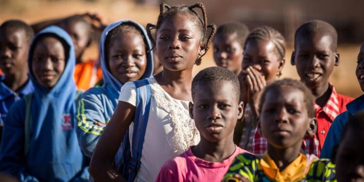 Afrique Occidentale et Centrale : plus de 12.400 écoles fermées l’an dernier à cause de l’insécurité