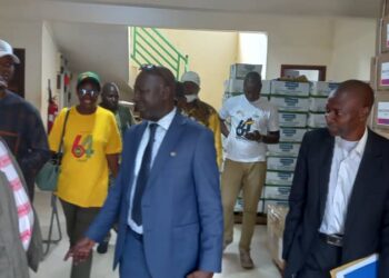Boké-Santé: Le gouverneur visite le site du nouveau dépôt de la PCG à Yomboya 