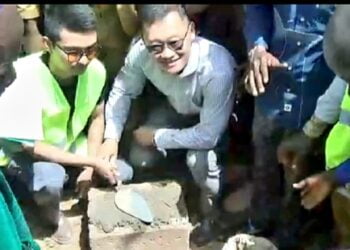 Mines et Jeunesse : la compagnie GGE offre plus de 700.000.000 GNF pour la construction de la maison de jeunesse de Dakan