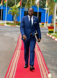 Mines: Quand les nouveaux dirigeants de la Guinee offrent une lumiere et un développement minier responsable pour le peuple