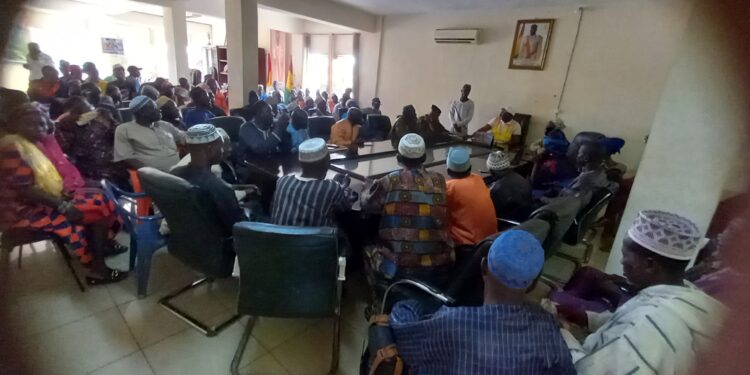 Boké-Administration: Le préfet invite la population de Dabiss à renforcer la paix, l’union et  la solidarité 