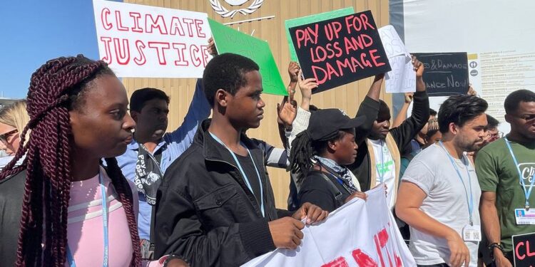 « Notre avenir nous est volé ! », disent de jeunes militants aux négociateurs de la COP27