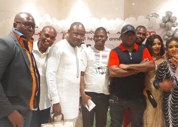 SOCIÉTÉ : Dr David Makongo en Dîner-Gala avec ses employés pour soutenir les idéaux du CNRD