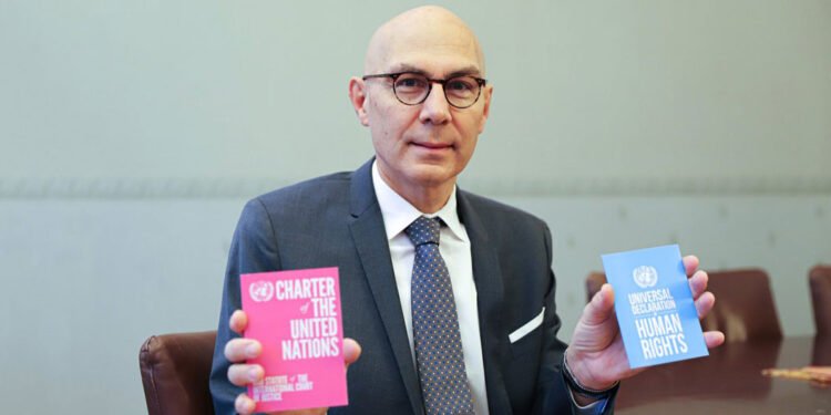 Le chef des droits de l’homme de l’ONU demande plus de fonds, « pour donner vie à la Déclaration universelle »