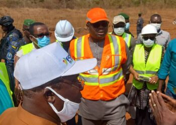 Boké-Infrastructures: Le PM lance les travaux de reprofilage de la route Sangarédi’Télimélé