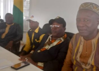 Boké-Pêche: Le Préfet sensibilise les Chefs des débarcadères et promet de sévir