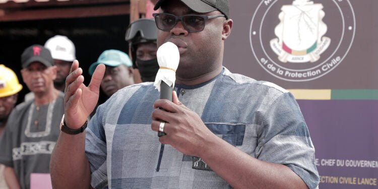 FARANAH: Le Premier Ministre pose la première pierre du commissariat central