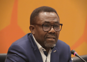 Le Secrétaire Général de la CAF, Veron Mosengo-Omba, en Côte d’Ivoire pour une visite des sites de la CAN TotalEnergies 2023