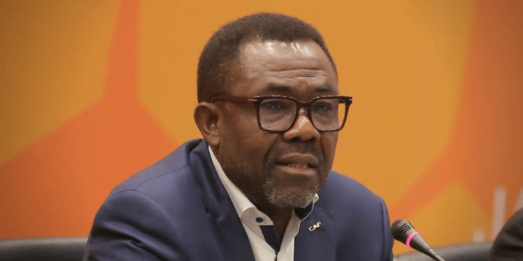 Le Secrétaire Général de la CAF, Veron Mosengo-Omba, en Côte d’Ivoire pour une visite des sites de la CAN TotalEnergies 2023