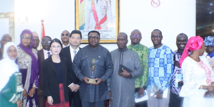 Ministère des Mines : la Société New Japan Mining Company présente son Trophée international !