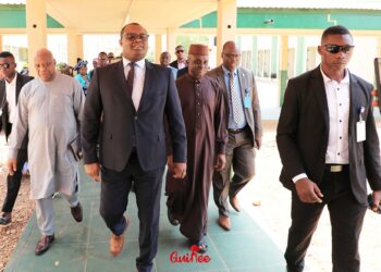 Dialogue politique : le Premier ministre, Chef du Gouvernement rencontre les forces vives