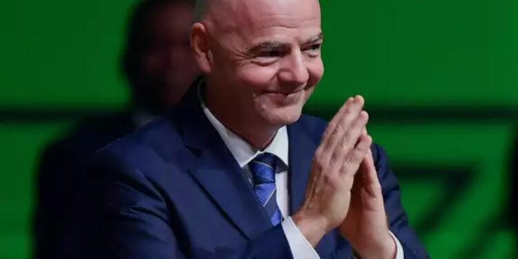 Gianni Infantino réélu Président de la FIFA par acclamation lors d’un Congrès de la FIFA historique