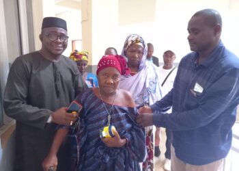 Boké-Humanitaire: La DG du FDSI et la DG de l’hôpital régional signent un protocole d’accord pour la prise en charge sanitaire de 76 malades indigents