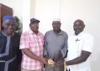 Fête de l’aid-El-Fitr à Boké: Le président de l’Etat offre deux taureau et 5 millions GNF aux leaders religieux de la Région