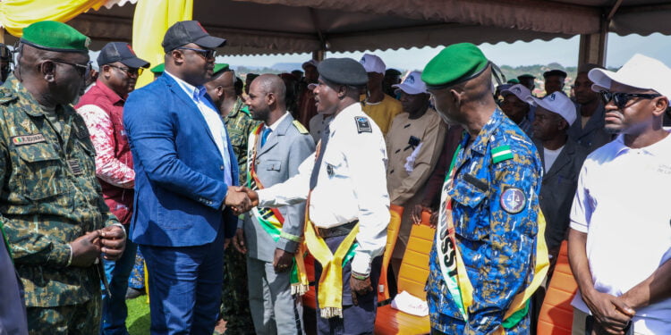 Construction et modernisation des aérodromes régionaux, Dr Bernard Goumou dans la région de Labé