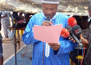 Fête du 1er Mai à Boké: Le préfet et le mouvement syndical plaident pour le renforcement de la paix et la justice collectives 