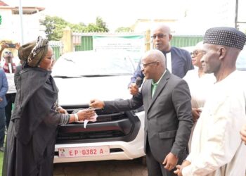 CNSS: L𝗔 𝗗𝗜𝗥𝗘𝗖𝗧𝗜𝗢𝗡 𝗚É𝗡É𝗥𝗔𝗟𝗘 𝗠𝗘𝗧 𝗔 𝗟𝗔 𝗗𝗜𝗦𝗣𝗢𝗦𝗜𝗧𝗜𝗢𝗡 𝗗𝗨 𝗣𝗘𝗥𝗦𝗢𝗡𝗡𝗘𝗟 𝗨𝗡𝗘 𝗡𝗢𝗨𝗩𝗘𝗟𝗟𝗘 𝗙𝗟𝗢𝗧𝗧𝗘 𝗗𝗘 𝗩É𝗛𝗜𝗖𝗨𝗟𝗘𝗦 ]