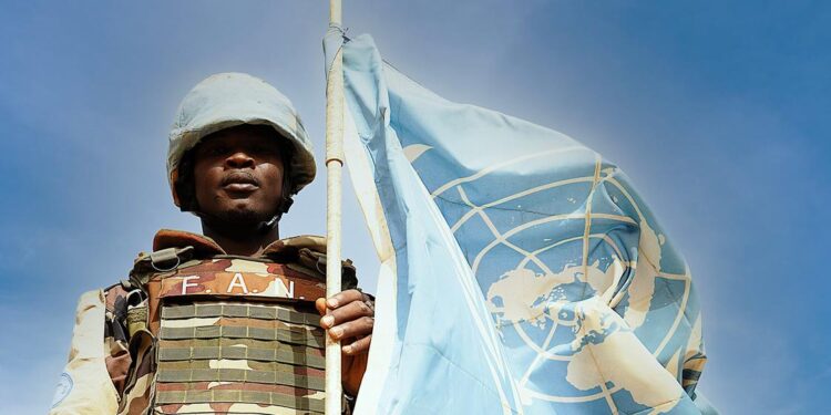 Les 75 ans du maintien de la paix de l’ONU en photos au siège de l’ONU