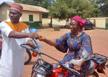 𝗟𝗮 𝗺𝗲𝗻𝗱𝗶𝗰𝗶𝘁é, 𝘂𝗻 𝗮𝗰𝘁𝗲 𝗱é𝗴𝗿𝗮𝗱𝗮𝗻𝘁, 𝗵𝘂𝗺𝗶𝗹𝗶𝗮𝗻𝘁, 𝗶𝗻𝗰𝗼𝗺𝗽𝗮𝘁𝗶𝗯𝗹𝗲 á 𝗹𝗮 𝗻𝗮𝘁𝘂𝗿𝗲 𝗵𝘂𝗺𝗮𝗶𝗻𝗲, 𝗰𝗼𝗻𝗱𝗮𝗺𝗻é𝗲 𝗽𝗮𝗿 𝗹𝗲𝘀 𝗹𝗼𝗶𝘀 𝗱𝗲 𝗹𝗮 𝗥é𝗽𝘂𝗯𝗹𝗶𝗾𝘂𝗲 𝗲𝘁 𝗱𝗲𝘁𝗲𝘀𝘁é𝗲 𝗽𝗮𝗿 𝗗𝗶𝗲𝘂.