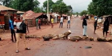 Boké-Société: Des barricades dressées par une bande de jeunes au secteur Yaguissira (Kolaboui)