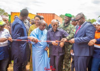 Abattoir moderne de Kagbelen : Le Premier ministre, Dr Bernard Goumou a lancé les travaux de finalisation et d’équipement de l’ouvrage