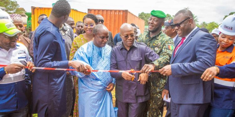 Abattoir moderne de Kagbelen : Le Premier ministre, Dr Bernard Goumou a lancé les travaux de finalisation et d’équipement de l’ouvrage