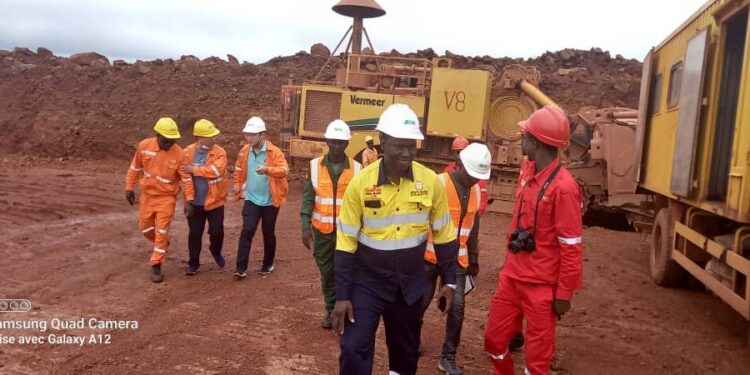Boké-Mines: L’inspecteur régional des Mines entame une tournée de prise de contact dans les sociétés minières