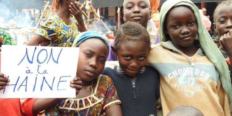 Le chef de l’ONU appelle à combattre les actes de violence fondés sur la religion et la conviction