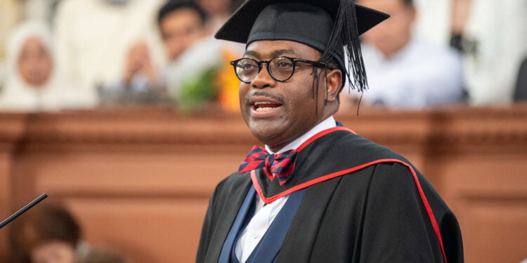 Le président de la Banque africaine de développement, Akinwumi Adesina, appelle les diplômés du MBA d’Oxford à être des acteurs du changement