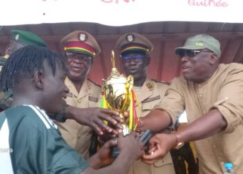 Boké-Sports: Le club Yomboya remporte la coupe du tournoi portant le nom du général Balla Samoura