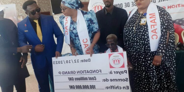 Makongo Charity Family apporte son soutien à la fondation Grand P pour l’humanitaire